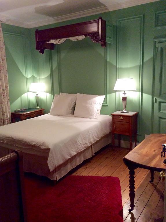 La Gougeonnais Hotel La Richardais Quarto foto
